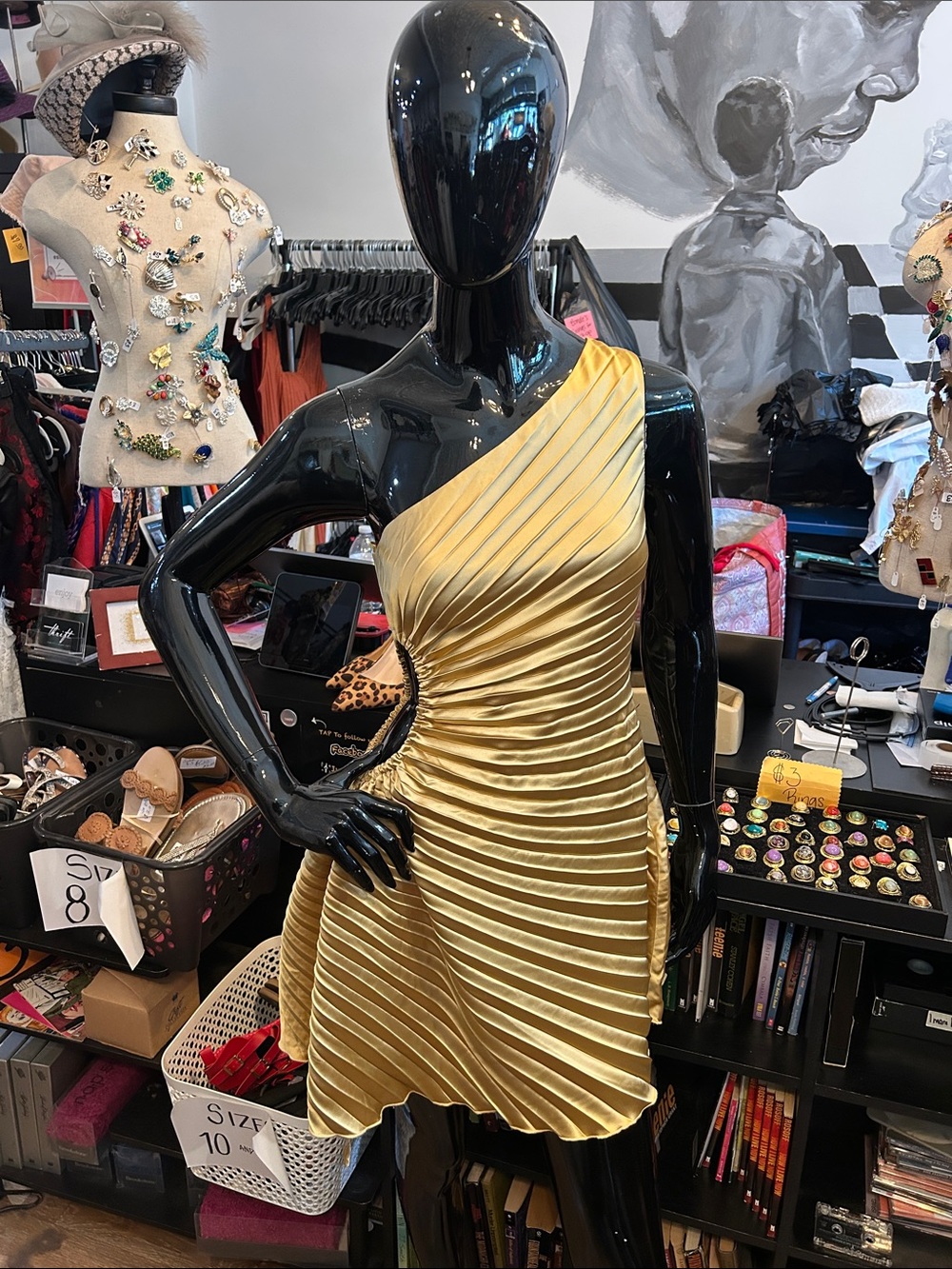 AKIRA One-Shoulder Gold Ruched Cocktail Dress